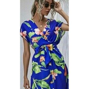 Zara Fab Floral Midi Dress Satin Tropical Floral Sz Med Cap Sleeve Gold Buttons